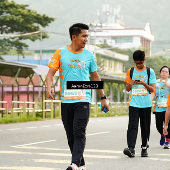 Runner Photo 8320821