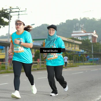Runner Photo 8320822
