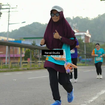 Runner Photo 8320830