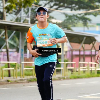Runner Photo 8320841
