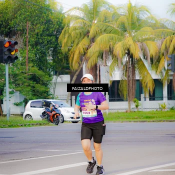 Runner Photo 8320847