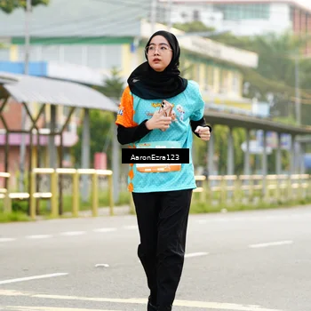 Runner Photo 8320850
