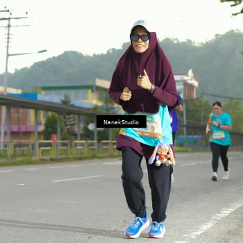 Runner Photo 8320861