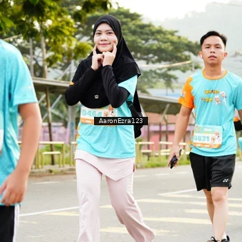 Runner Photo 8320864