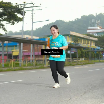 Runner Photo 8320866