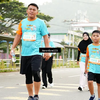 Runner Photo 8320874
