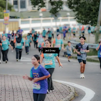 Runner Photo 8320880