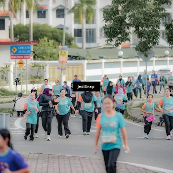 Runner Photo 8320886
