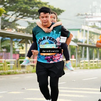 Runner Photo 8320889