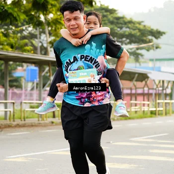 Runner Photo 8320891