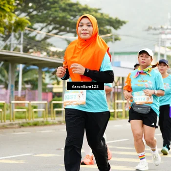 Runner Photo 8320899