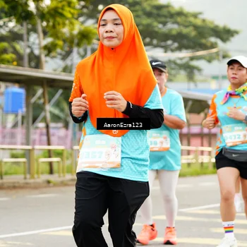 Runner Photo 8320903