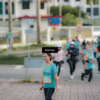 Runner Photo 8320907
