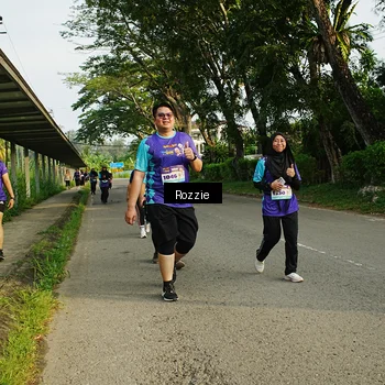 Runner Photo 8320912