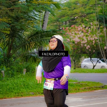 Runner Photo 8320923