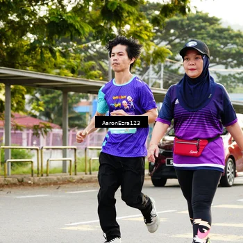 Runner Photo 8320930