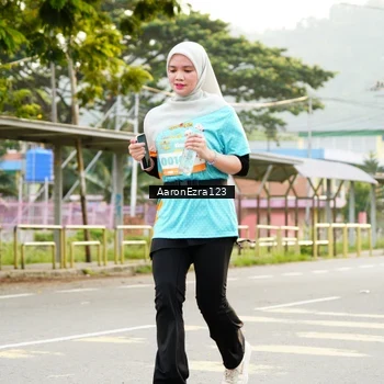 Runner Photo 8320939