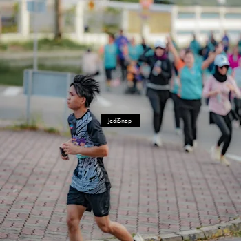 Runner Photo 8320962