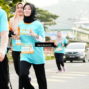 Runner Photo 8320969