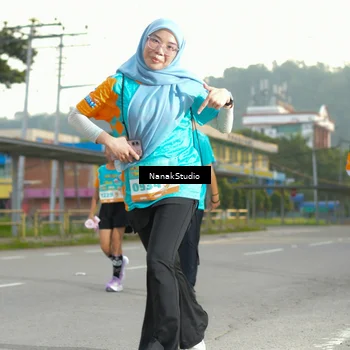 Runner Photo 8320978
