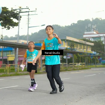 Runner Photo 8320986
