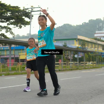 Runner Photo 8320987
