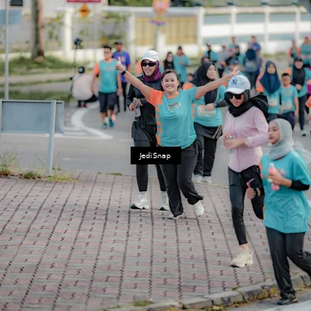Runner Photo 8321007