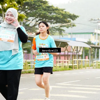 Runner Photo 8321011