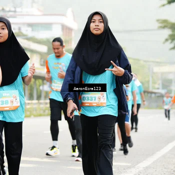 Runner Photo 8321028