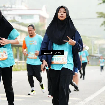 Runner Photo 8321030
