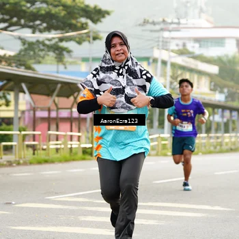 Runner Photo 8321040