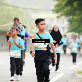 Runner Photo 8321045