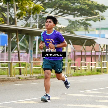 Runner Photo 8321046