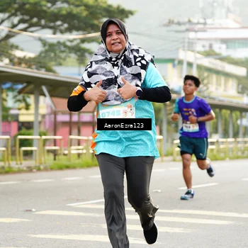 Runner Photo 8321059