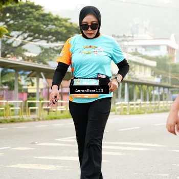 Runner Photo 8321078