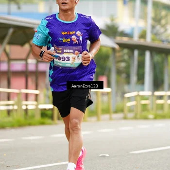 Runner Photo 8321083