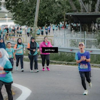 Runner Photo 8321099