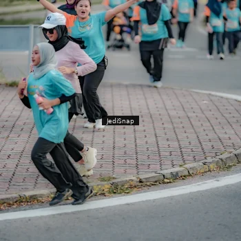 Runner Photo 8321107