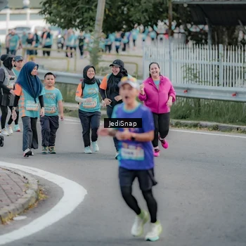 Runner Photo 8321108