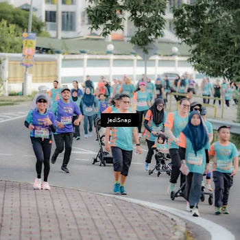 Runner Photo 8321118