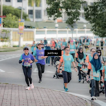 Runner Photo 8321122