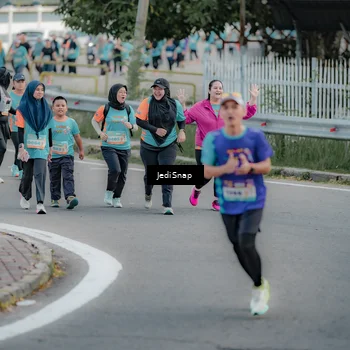 Runner Photo 8321129