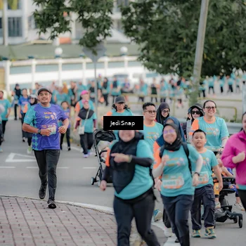 Runner Photo 8321141