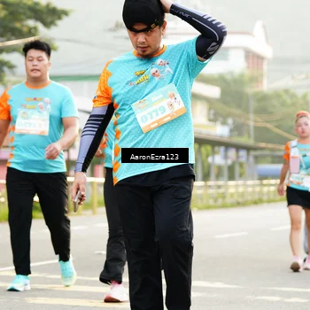 Runner Photo 8321154