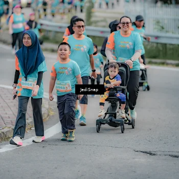 Runner Photo 8321158