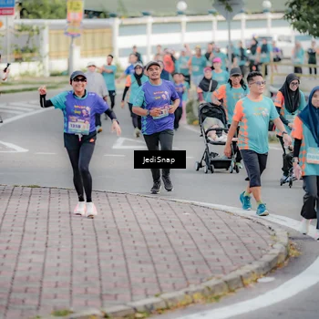 Runner Photo 8321177