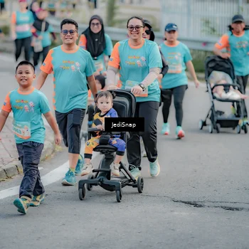Runner Photo 8321182