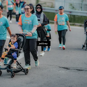 Runner Photo 8321184