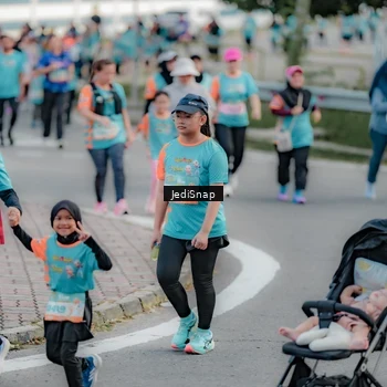 Runner Photo 8321225