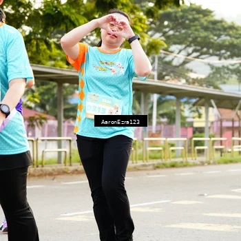 Runner Photo 8321250